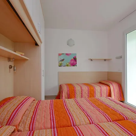 Fiore-10 By Interhome