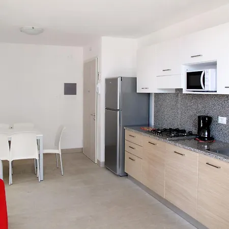 Apartment Fiore-10 By Interhome *